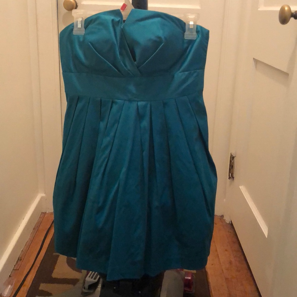 Emerald green cocktail mini dress